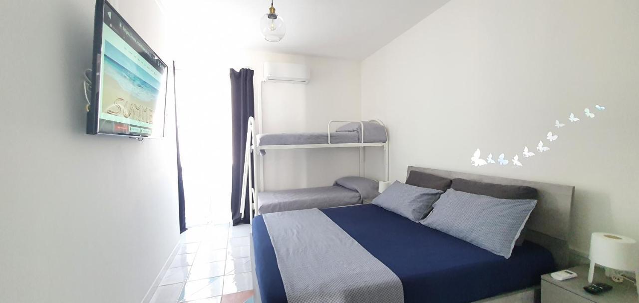 Appartamento In Piazza Italia Sant'Antioco Exterior foto